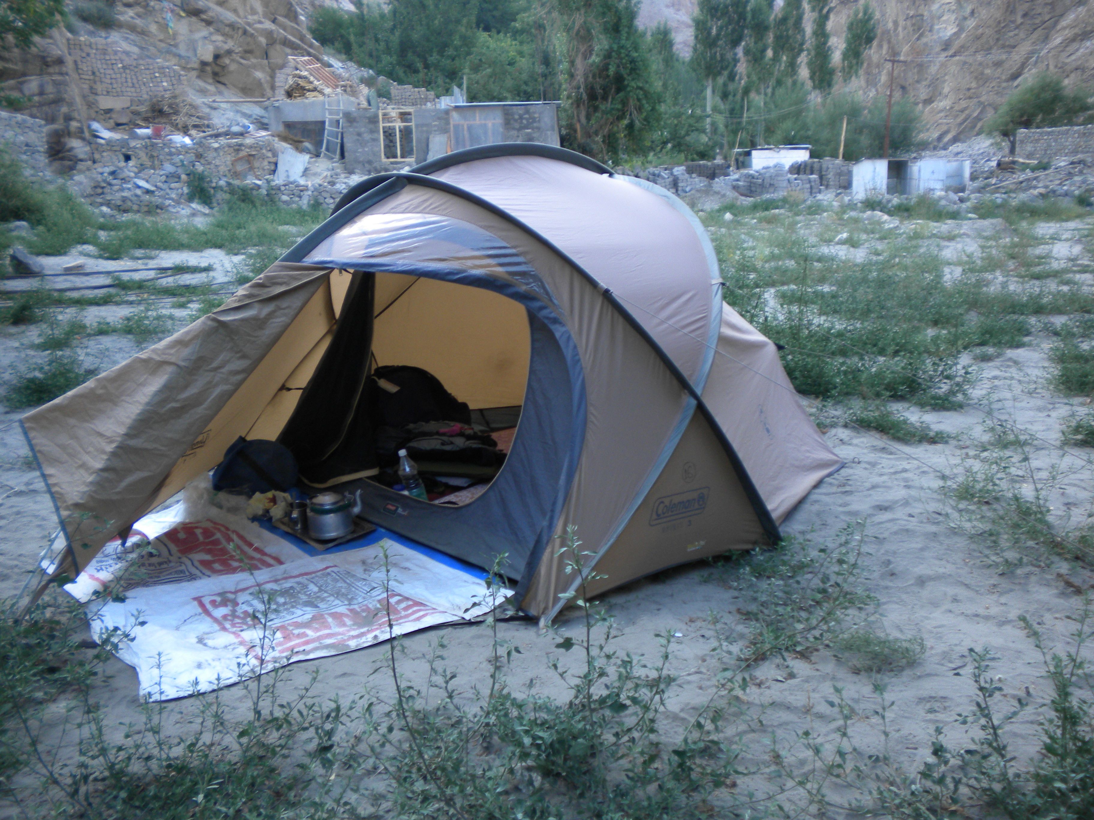 Camping/rotsklimmen/bergwandelen
